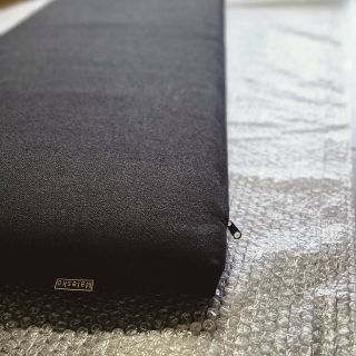 Ako povedala Coco Chanel - čierny sedák je nutnou výbavou každej dámy 😉 alebo to boli čierne 👗 šaty ?