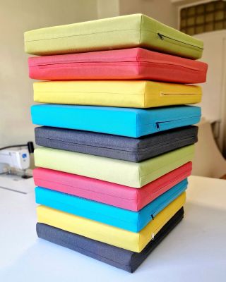 Cukríčky krásne s UV poťahovky na slniečko s 8cm molitanom - no neposeď si 🤗 www.matesko.sk